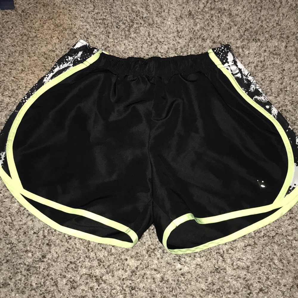 Danskin athletic shorts